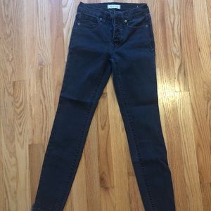 Madewell button front jeans size 24
